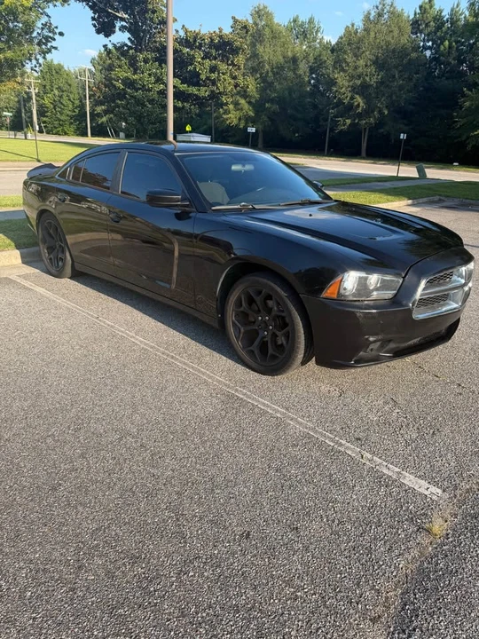 2012 Dodge Charger 7th Gen - Image 13 of 14