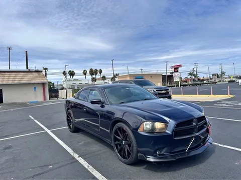 2012 Dodge Charger SE Sedan 4D