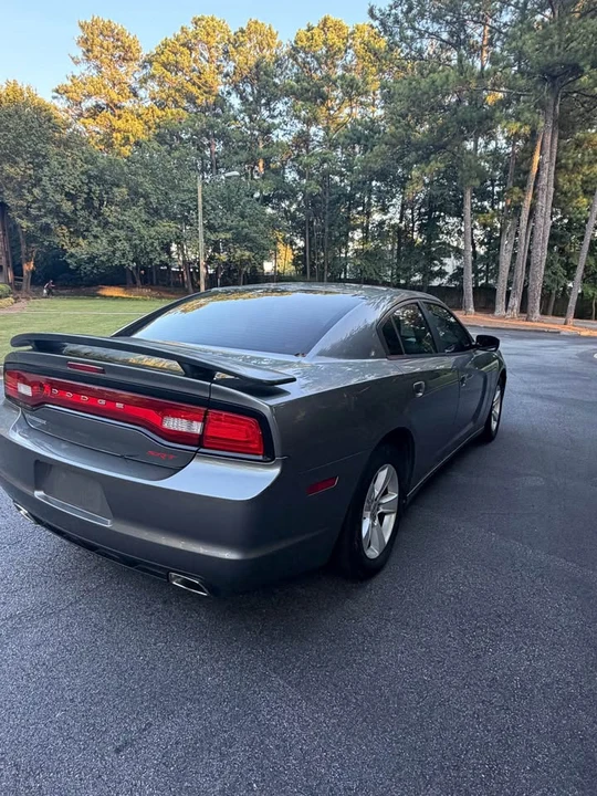 2012 Dodge Charger 7th Gen - Image 4 of 14
