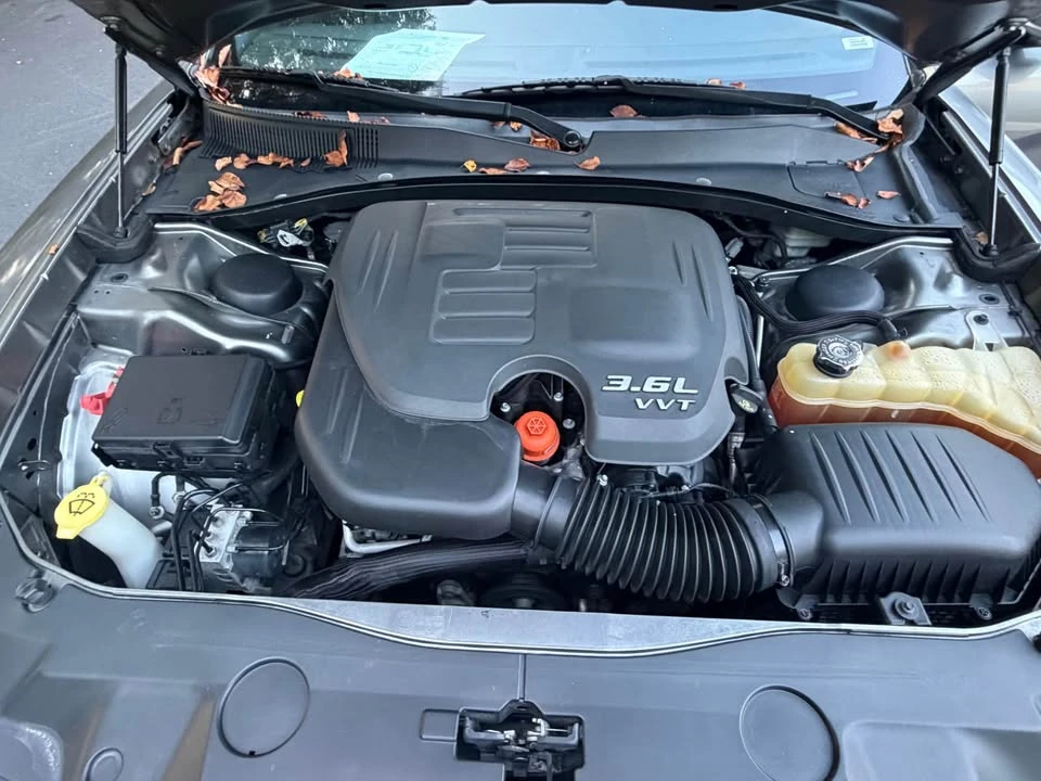 2012 Dodge Charger 7th Gen - Image 13 of 14