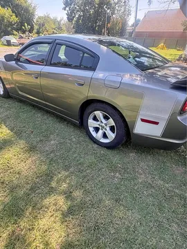 2012 Dodge Charger SE Sedan 4D