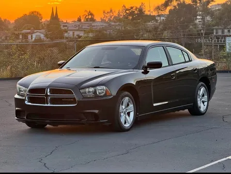 2012 Dodge Charger SE Sedan 4D