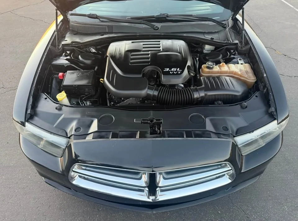 2012 Dodge Charger 7th Gen - Image 12 of 13
