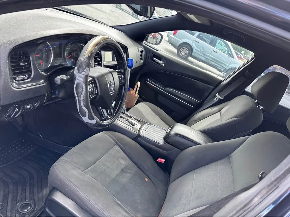 2012 Dodge Charger 7th Gen - Image 5 of 5