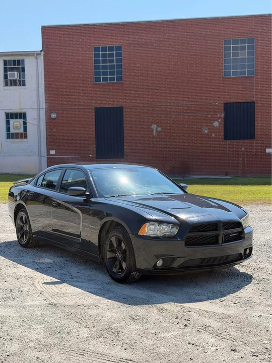 2012 Dodge Charger 7th Gen - Image 8 of 19