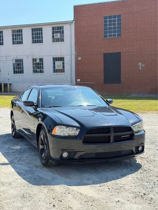 2012 Dodge Charger 7th Gen - Image 6 of 19