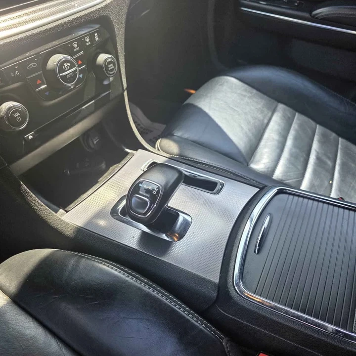 2012 Dodge Charger 7th Gen - Image 13 of 18