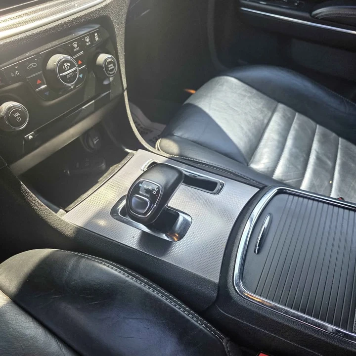 2012 Dodge Charger 7th Gen - Image 17 of 18