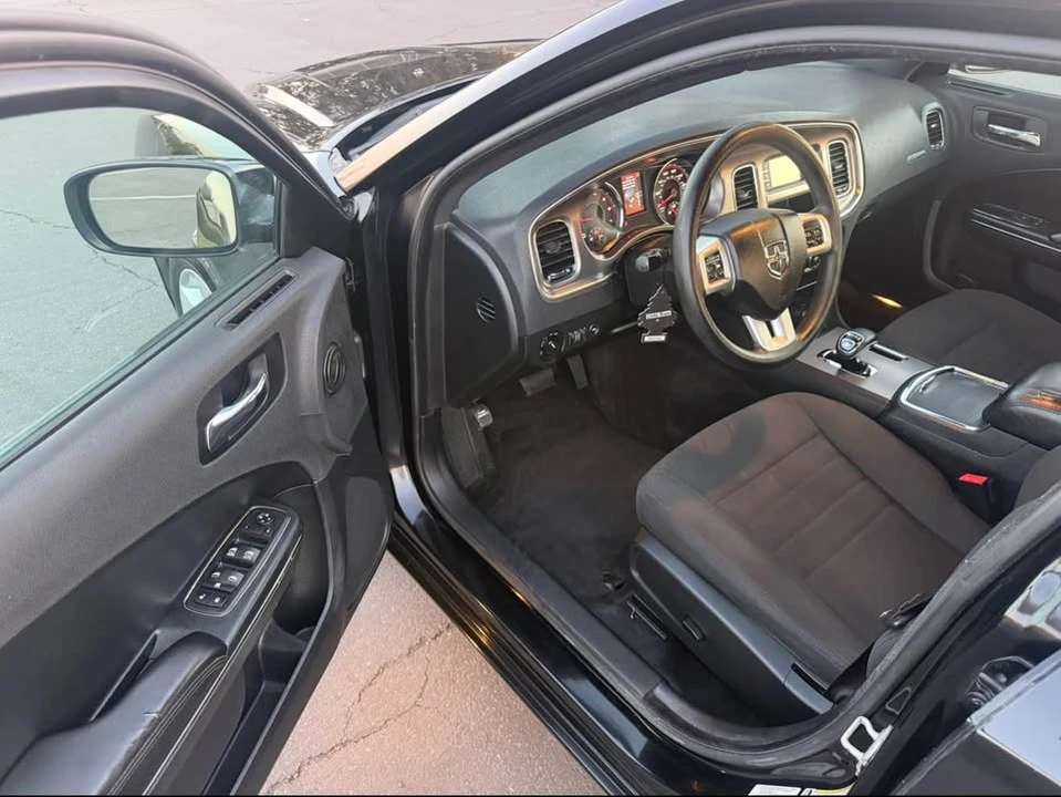 2012 Dodge Charger 7th Gen - Image 6 of 13