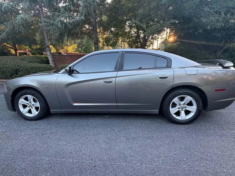 2012 Dodge Charger 7th Gen - Image 6 of 14
