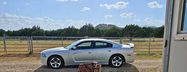 2012 Dodge Charger SE Sedan 4D