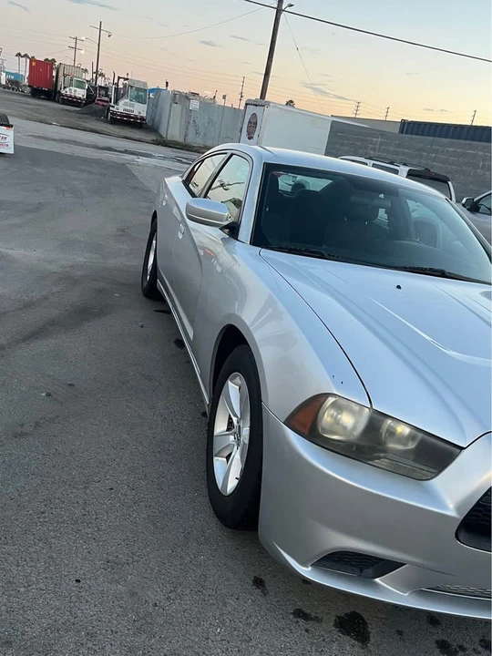 2012 Dodge Charger 7th Gen - Image 14 of 18
