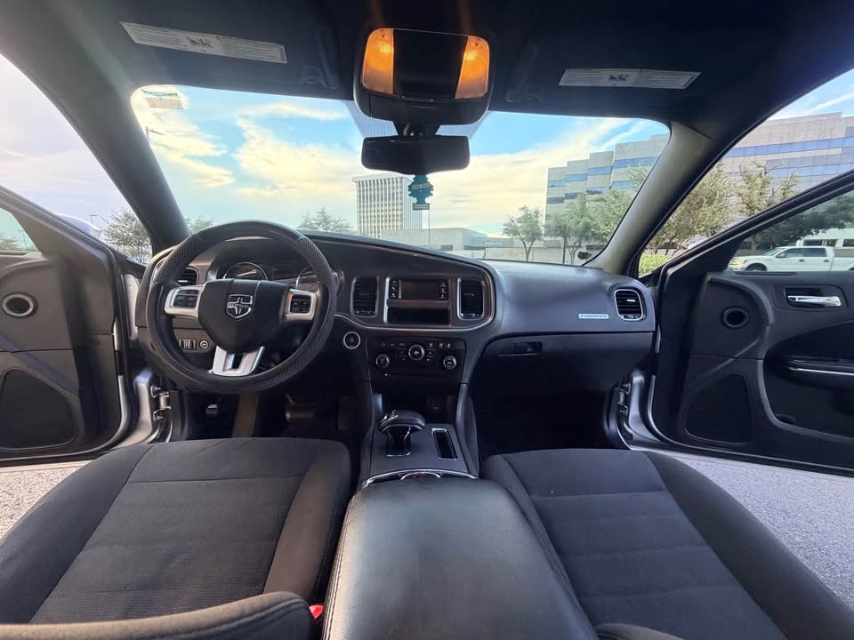 2012 Dodge Charger 7th Gen - Image 14 of 20