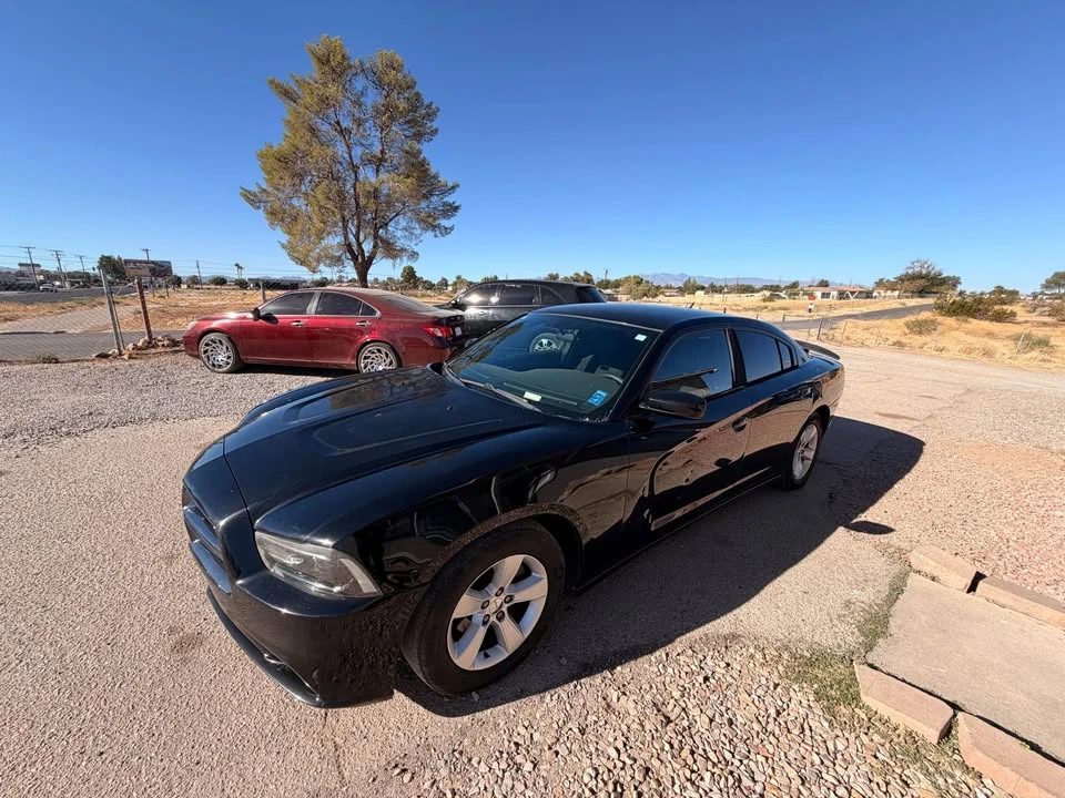 2012 Dodge Charger 7th Gen - Image 2 of 13