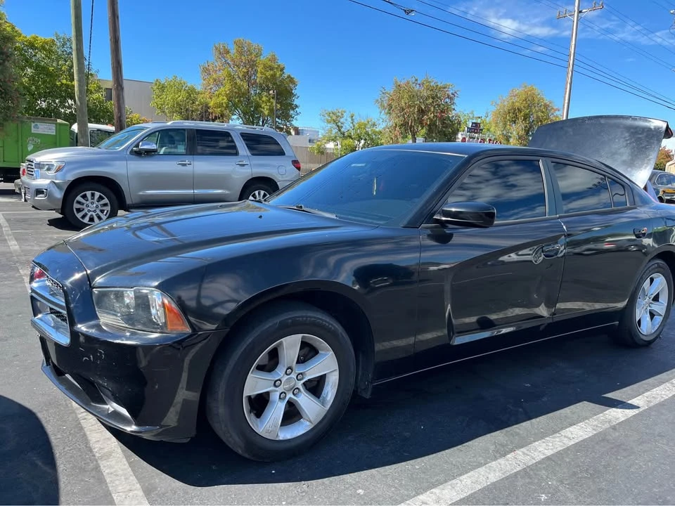 2012 Dodge Charger 7th Gen - Image 2 of 9