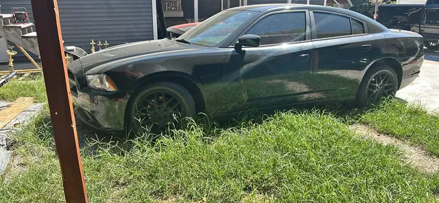 2012 Dodge Charger SE Sedan 4D