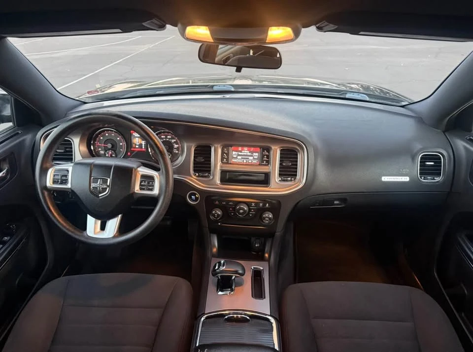 2012 Dodge Charger 7th Gen - Image 9 of 13
