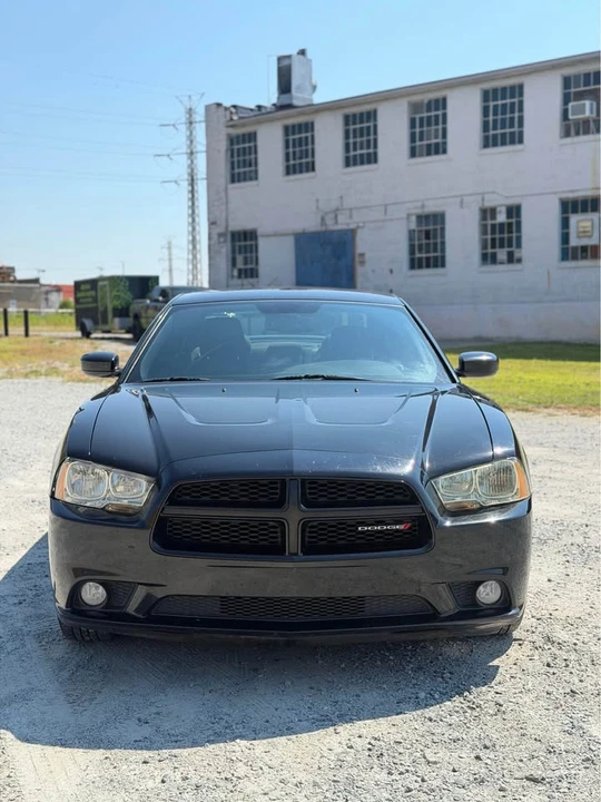 2012 Dodge Charger 7th Gen - Image 5 of 19