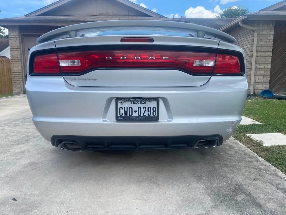 2012 Dodge Charger 7th Gen - Image 4 of 20