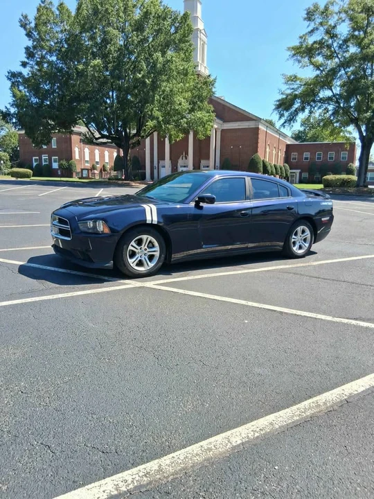 2012 Dodge Charger 7th Gen - Image 3 of 15