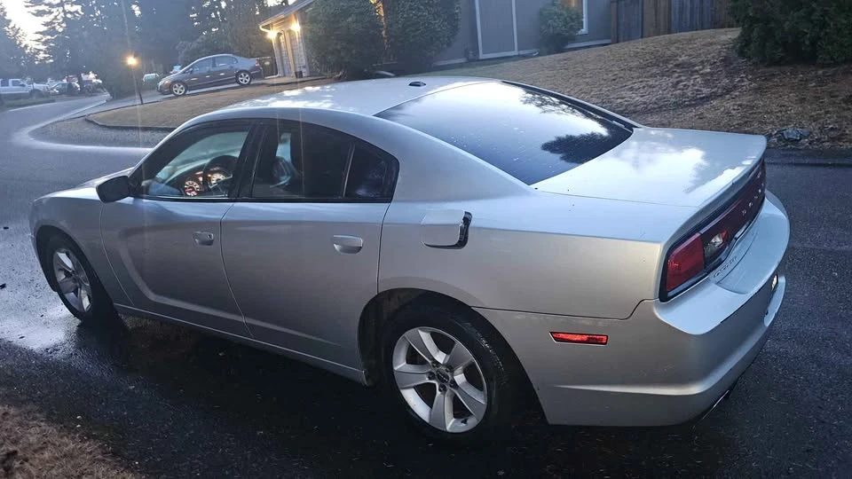 2012 Dodge Charger 7th Gen - Image 4 of 6