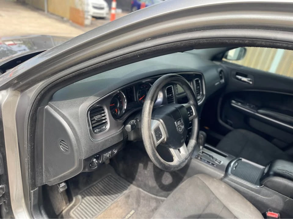 2012 Dodge Charger 7th Gen - Image 6 of 12