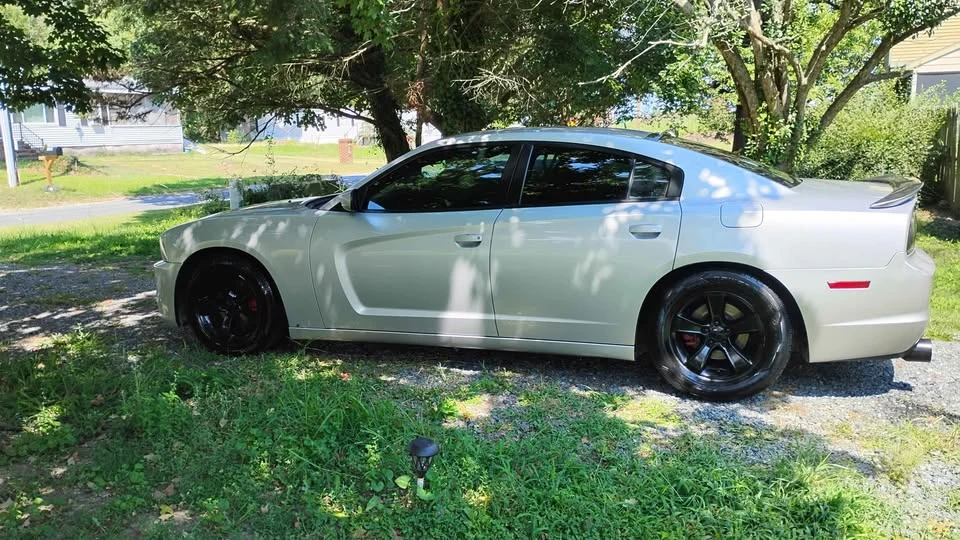2012 Dodge Charger 7th Gen - Image 3 of 11