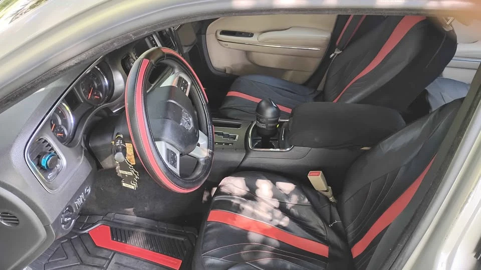 2012 Dodge Charger 7th Gen - Image 6 of 11