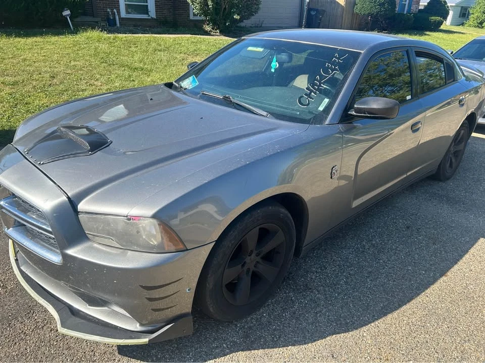 2012 Dodge Charger 7th Gen - Image 3 of 4