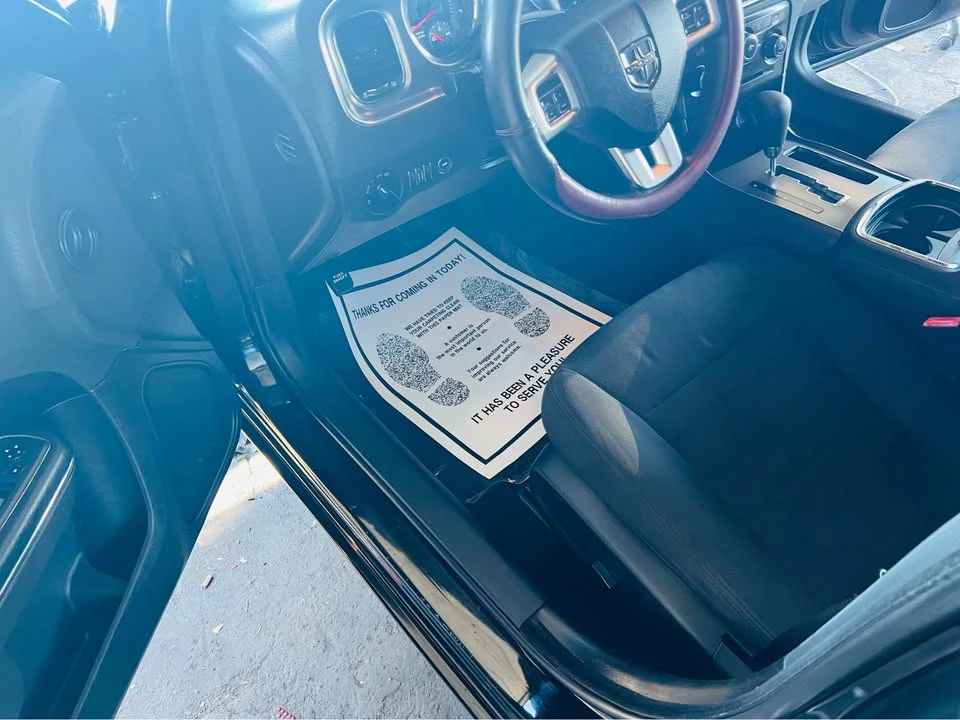 2012 Dodge Charger 7th Gen - Image 12 of 14