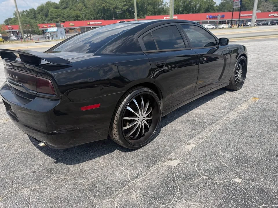 2012 Dodge Charger 7th Gen - Image 2 of 7
