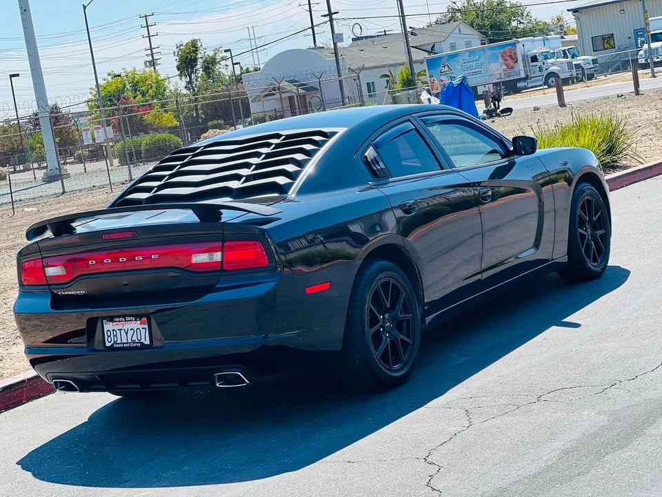 2012 Dodge Charger 7th Gen - Image 4 of 14