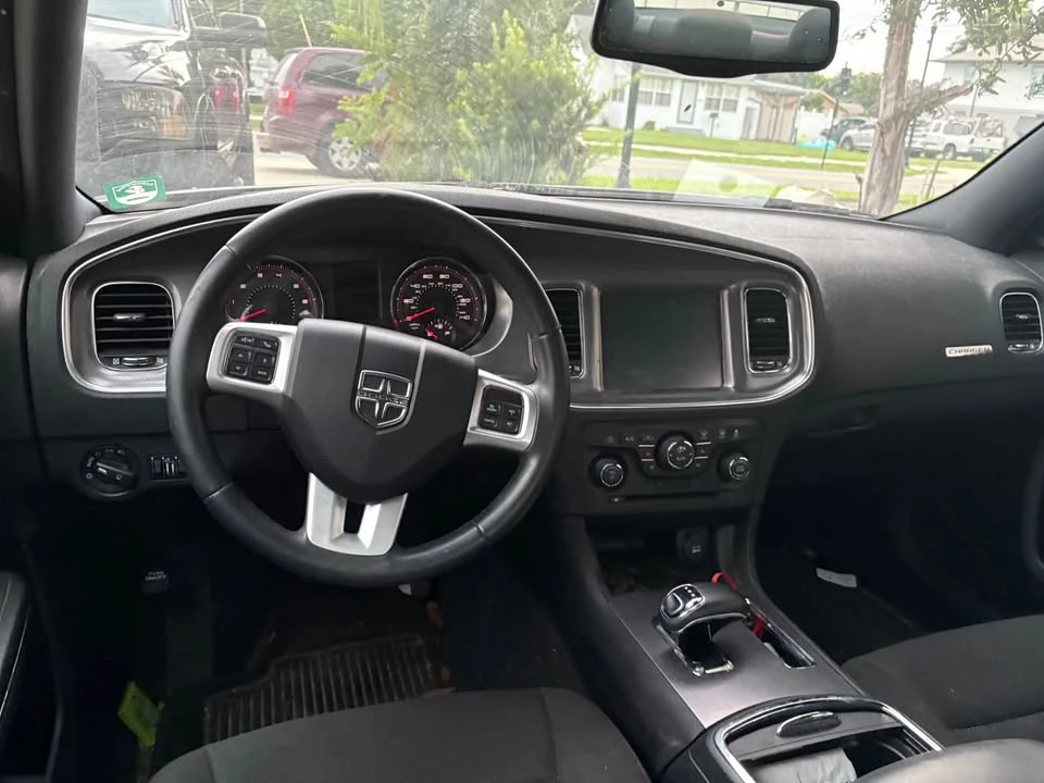 2012 Dodge Charger 7th Gen - Image 2 of 8