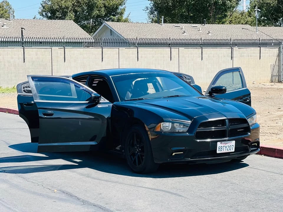 2012 Dodge Charger 7th Gen - Image 6 of 14
