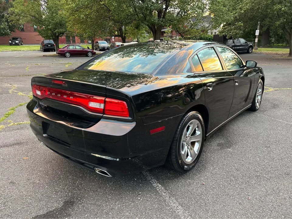 2012 Dodge Charger 7th Gen - Image 5 of 16