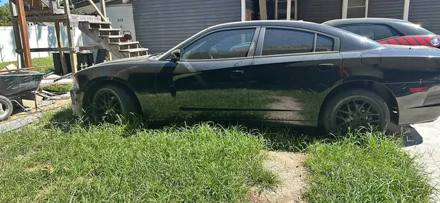 2012 Dodge Charger SE Sedan 4D