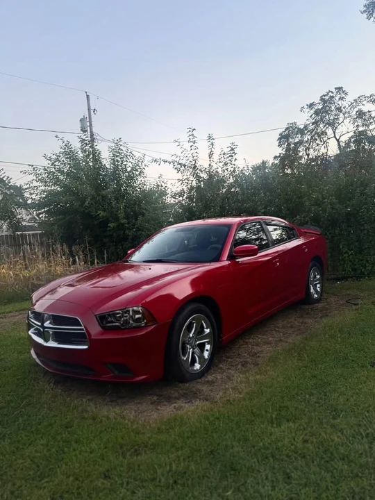 2012 Dodge Charger 7th Gen - Image 2 of 6