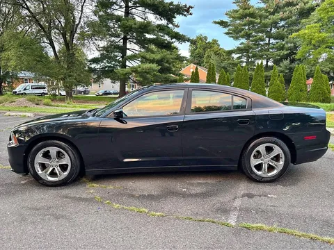 2012 Dodge Charger SE Sedan 4D