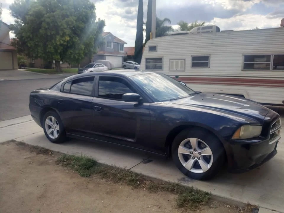 2012 Dodge Charger 7th Gen - Image 2 of 6