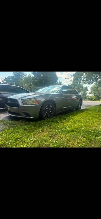 2012 Dodge Charger 7th Gen - Image 2 of 2