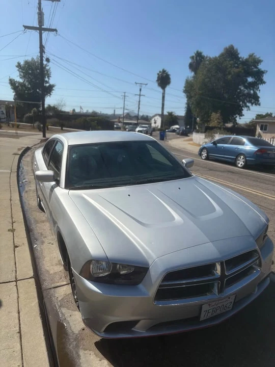 2012 Dodge Charger 7th Gen - Image 4 of 7