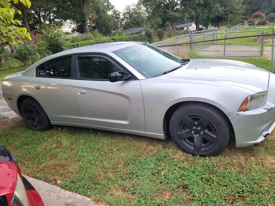 2012 Dodge Charger 7th Gen - Image 9 of 10