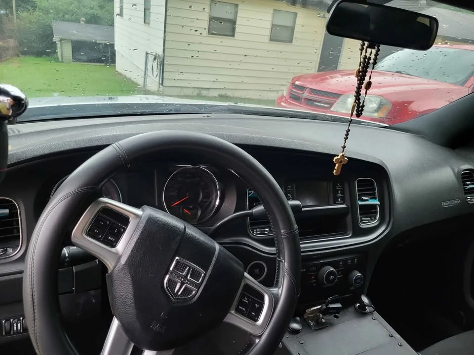 2012 Dodge Charger 7th Gen - Image 2 of 10