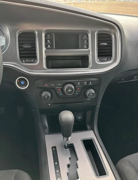 2012 Dodge Charger 7th Gen - Image 7 of 10