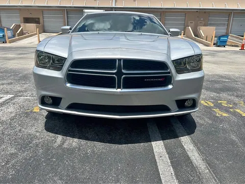 2012 Dodge Charger SE Sedan 4D