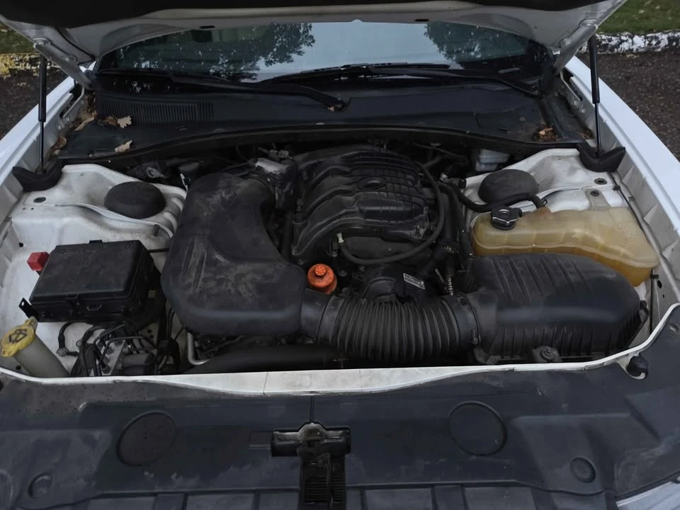 2012 Dodge Charger 7th Gen - Image 5 of 7