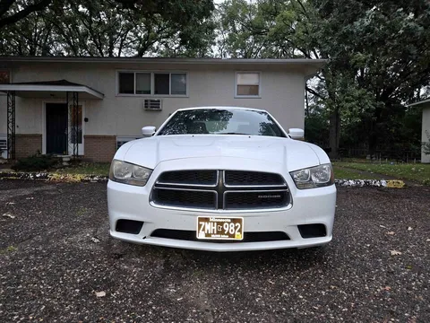 2012 Dodge Charger SE Sedan 4D