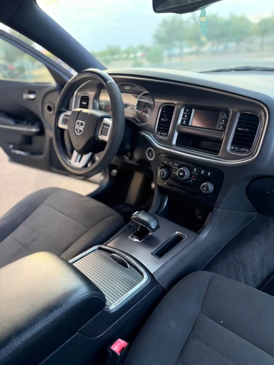 2012 Dodge Charger 7th Gen - Image 17 of 20