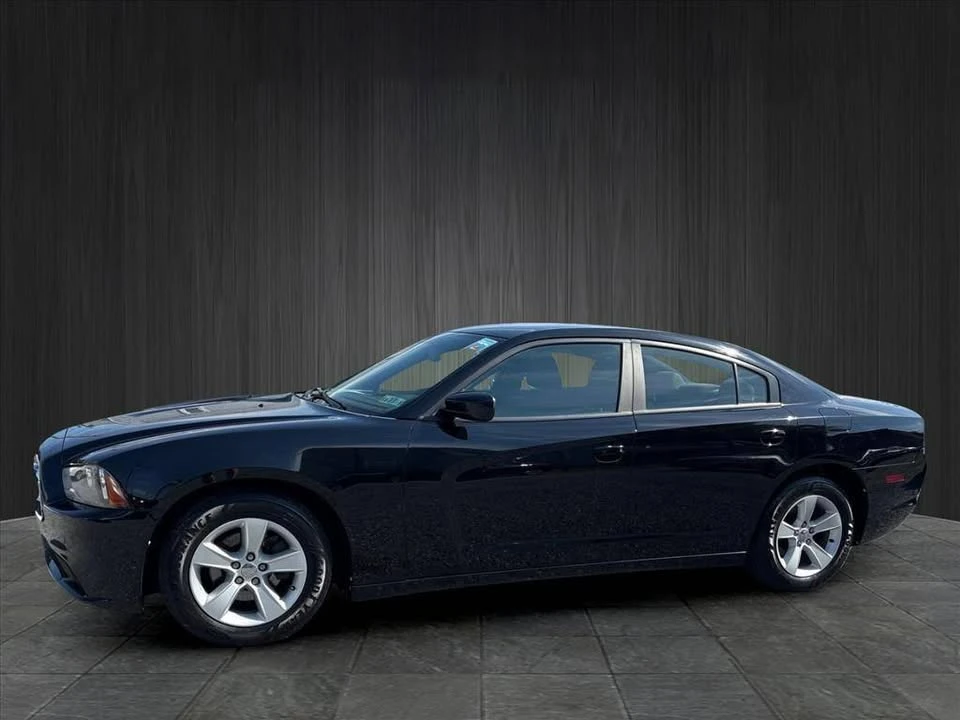 2012 Dodge Charger 7th Gen - Image 2 of 10
