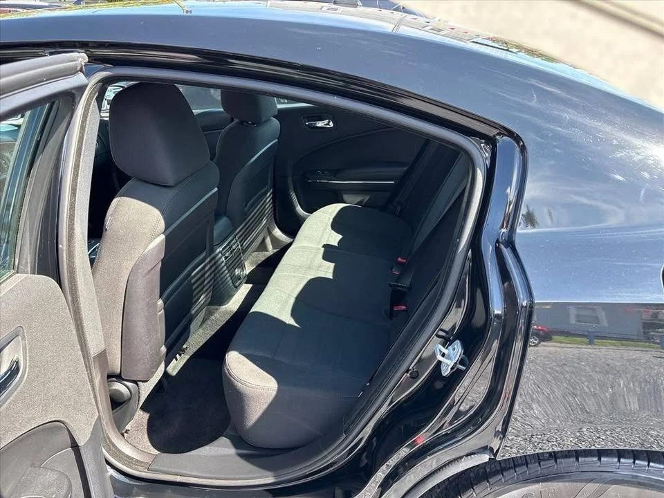 2012 Dodge Charger 7th Gen - Image 8 of 10